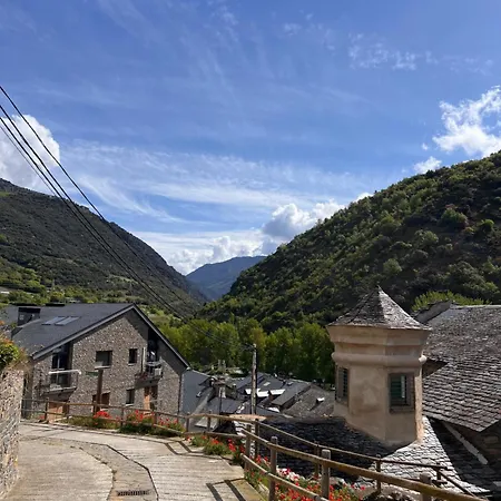 Duplex Can Marc - L'Amfitriona Rialp Exterior photo